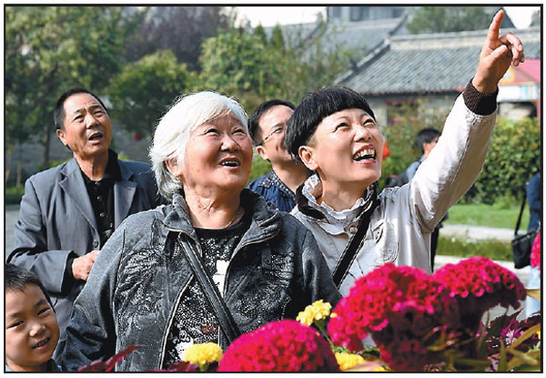 The increase of Chinese seniors traveling around the world