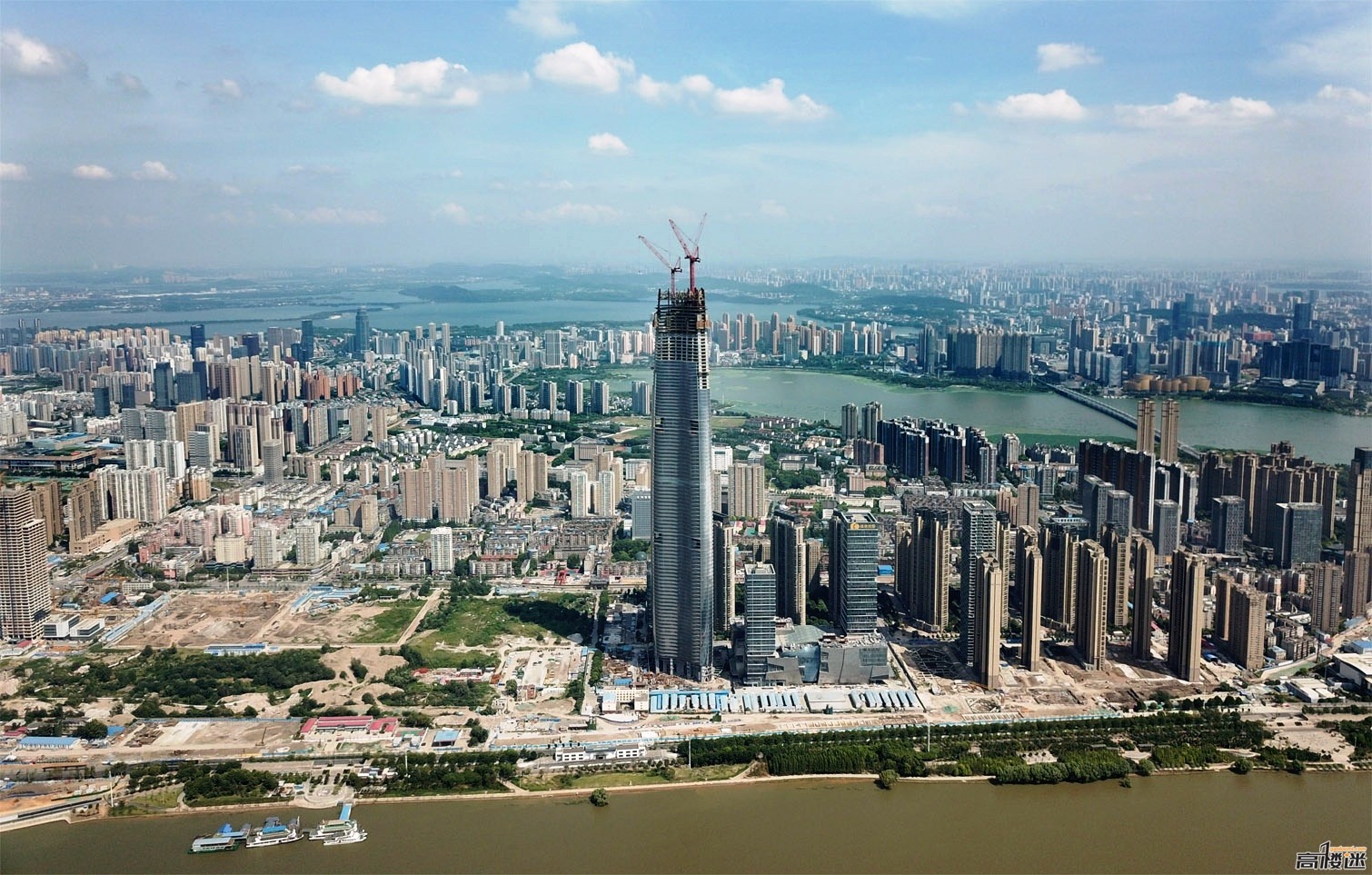 The economy of Wuhan:  A hub of commerce, education, industry and politics